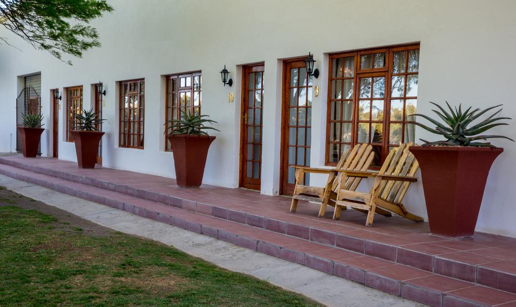 Olive Grove Guest Farm Villa Beaufort Wes Buitenkant foto